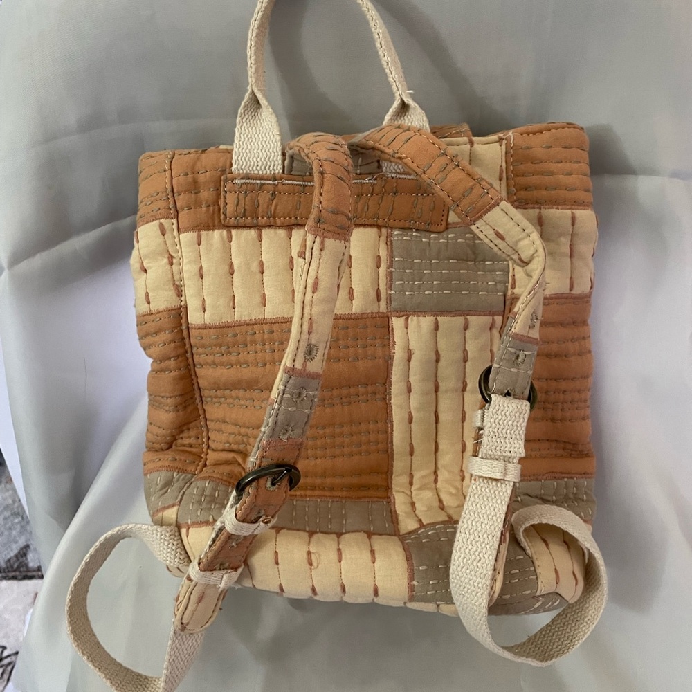 Universal Thread Quilted Patchwork Drawstring Backpack in Cream, Tan & Gray - Picture 3 of 3